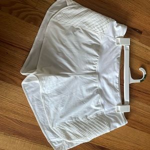 Lululemon barely worn, high-rise speed up shorts